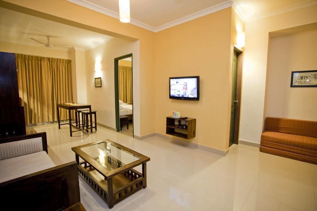 Treehouse Blue Hotel & Serviced Apartments Majorda Extérieur photo